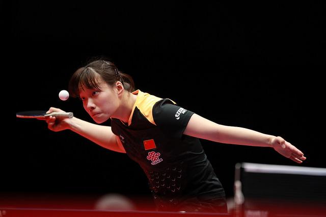 后场三人出 后场三人出